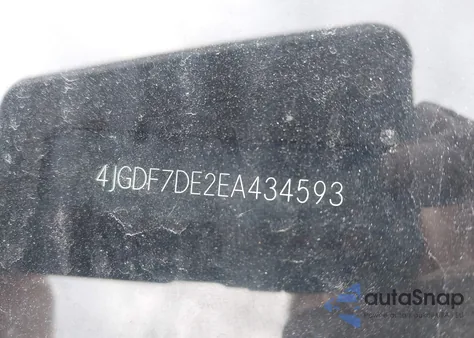 2014 Mercedes-Benz Gl 550 4Matic z USA, uszkodzony, nr VIN 4JGDF7DE2EA434593